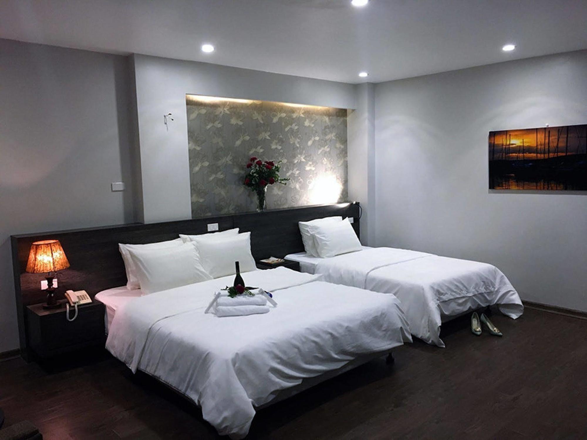 My Linh Hotel Hanoi Esterno foto